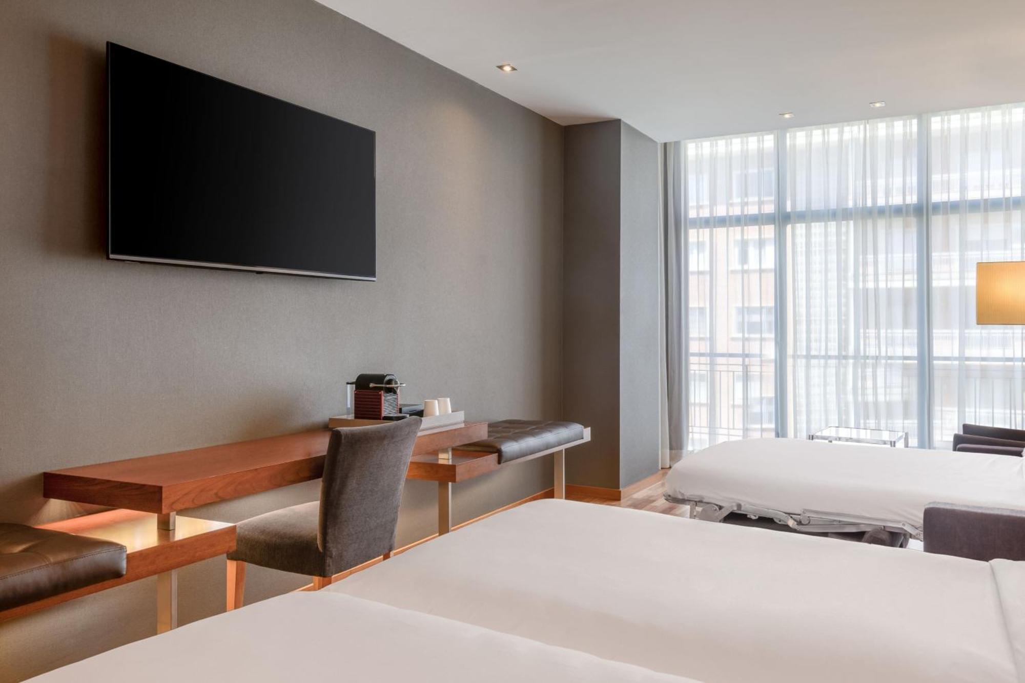 Ac Hotel Aitana By Marriott Madrid Exterior foto